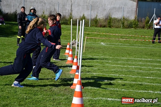 Zdjęcie w galerii na portalu naszraciborz.pl: Zawody sportowo-pożarnicze gminy Krzyżanowice. Hat-trick Roszkowa.  wiadomości z regionu