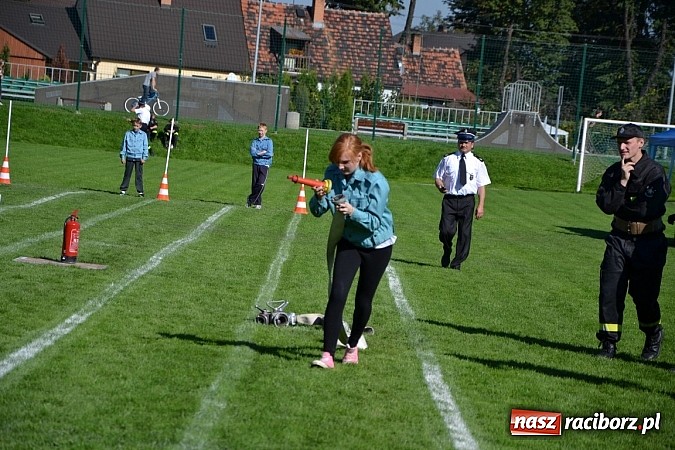 Zdjęcie w galerii na portalu naszraciborz.pl: Zawody sportowo-pożarnicze gminy Krzyżanowice. Hat-trick Roszkowa.  wiadomości z regionu