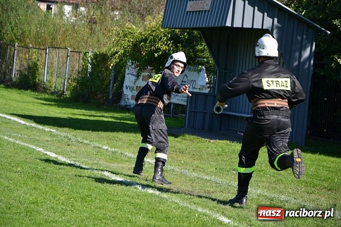 Zdjęcie w galerii na portalu naszraciborz.pl: Zawody sportowo-pożarnicze gminy Krzyżanowice. Hat-trick Roszkowa.  wiadomości z regionu