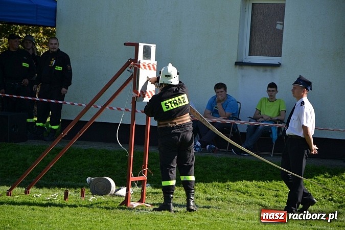 Zdjęcie w galerii na portalu naszraciborz.pl: Zawody sportowo-pożarnicze gminy Krzyżanowice. Hat-trick Roszkowa.  wiadomości z regionu