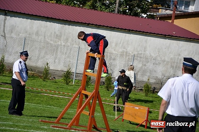 Zdjęcie w galerii na portalu naszraciborz.pl: Zawody sportowo-pożarnicze gminy Krzyżanowice. Hat-trick Roszkowa.  wiadomości z regionu