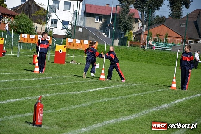 Zdjęcie w galerii na portalu naszraciborz.pl: Zawody sportowo-pożarnicze gminy Krzyżanowice. Hat-trick Roszkowa.  wiadomości z regionu