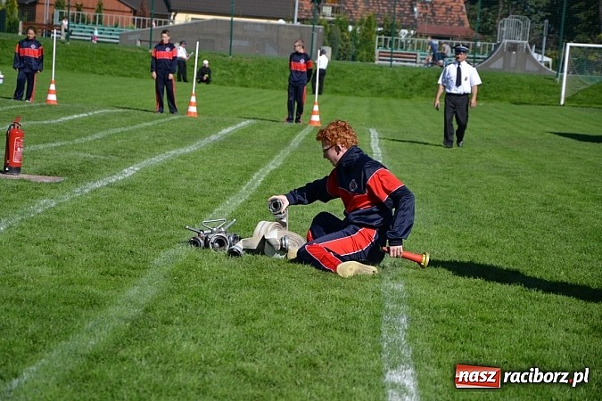 Zdjęcie w galerii na portalu naszraciborz.pl: Zawody sportowo-pożarnicze gminy Krzyżanowice. Hat-trick Roszkowa.  wiadomości z regionu