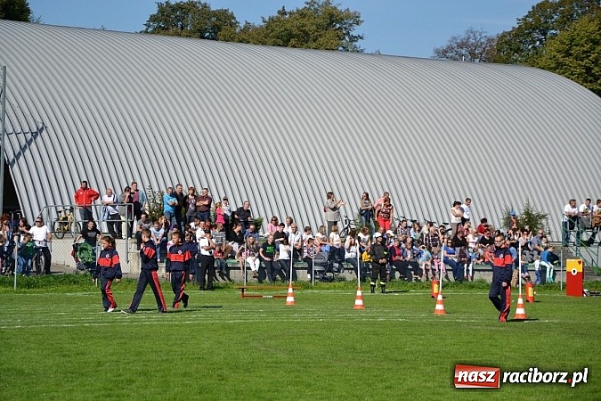 Zdjęcie w galerii na portalu naszraciborz.pl: Zawody sportowo-pożarnicze gminy Krzyżanowice. Hat-trick Roszkowa.  wiadomości z regionu