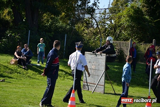 Zdjęcie w galerii na portalu naszraciborz.pl: Zawody sportowo-pożarnicze gminy Krzyżanowice. Hat-trick Roszkowa.  wiadomości z regionu