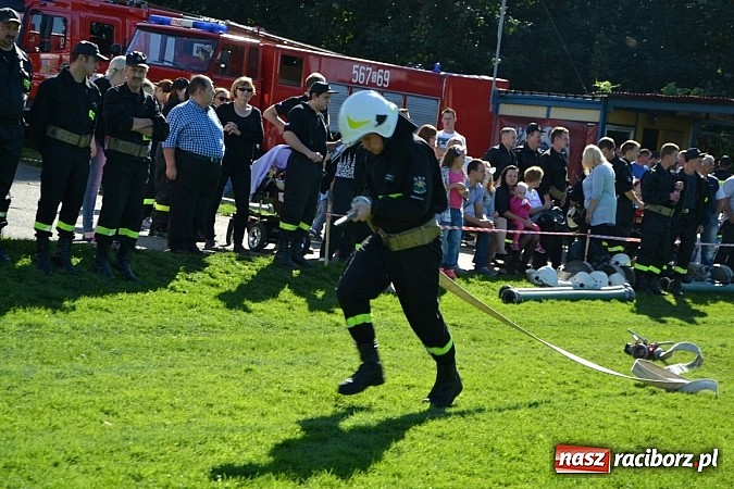 Zdjęcie w galerii na portalu naszraciborz.pl: Zawody sportowo-pożarnicze gminy Krzyżanowice. Hat-trick Roszkowa.  wiadomości z regionu