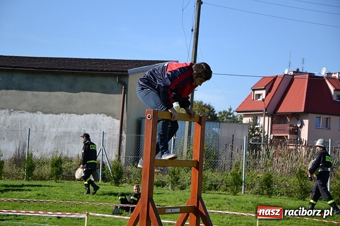 Zdjęcie w galerii na portalu naszraciborz.pl: Zawody sportowo-pożarnicze gminy Krzyżanowice. Hat-trick Roszkowa.  wiadomości z regionu