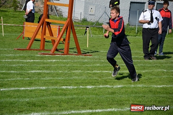 Zdjęcie w galerii na portalu naszraciborz.pl: Zawody sportowo-pożarnicze gminy Krzyżanowice. Hat-trick Roszkowa.  wiadomości z regionu