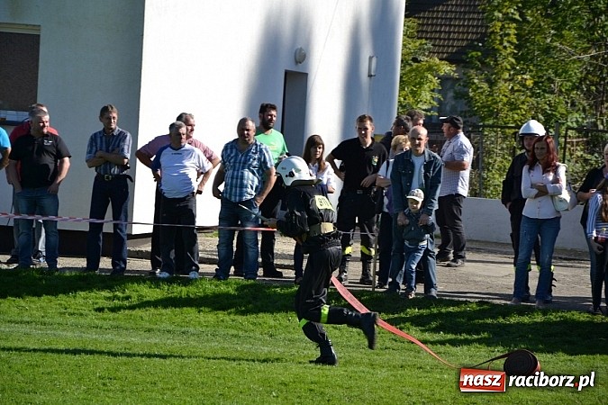 Zdjęcie w galerii na portalu naszraciborz.pl: Zawody sportowo-pożarnicze gminy Krzyżanowice. Hat-trick Roszkowa.  wiadomości z regionu