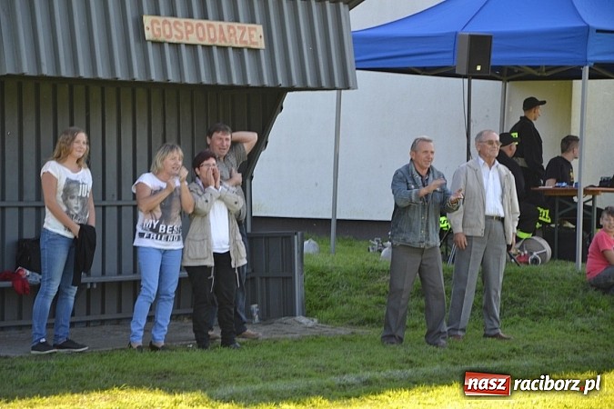 Zdjęcie w galerii na portalu naszraciborz.pl: Zawody sportowo-pożarnicze gminy Krzyżanowice. Hat-trick Roszkowa.  wiadomości z regionu