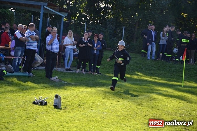Zdjęcie w galerii na portalu naszraciborz.pl: Zawody sportowo-pożarnicze gminy Krzyżanowice. Hat-trick Roszkowa.  wiadomości z regionu