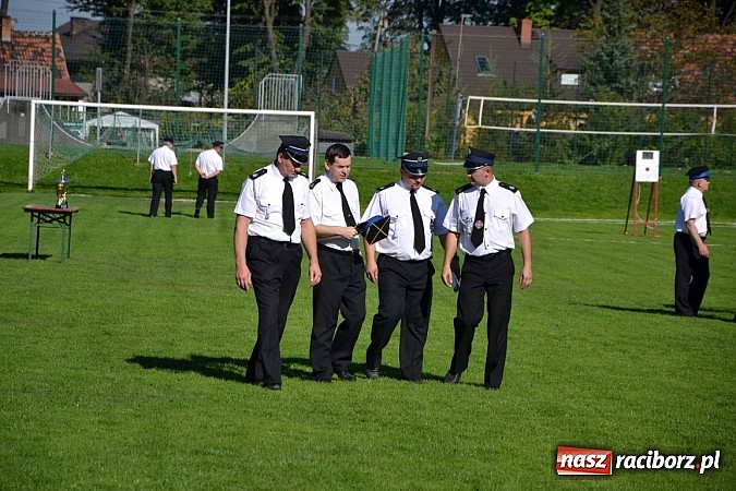 Zdjęcie w galerii na portalu naszraciborz.pl: Zawody sportowo-pożarnicze gminy Krzyżanowice. Hat-trick Roszkowa.  wiadomości z regionu
