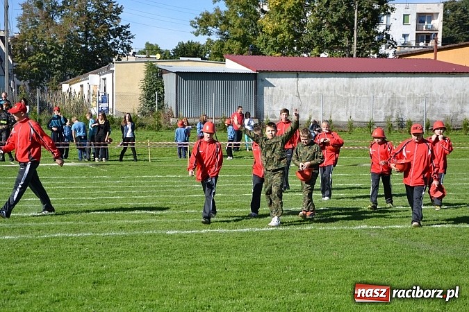 Zdjęcie w galerii na portalu naszraciborz.pl: Zawody sportowo-pożarnicze gminy Krzyżanowice. Hat-trick Roszkowa.  wiadomości z regionu