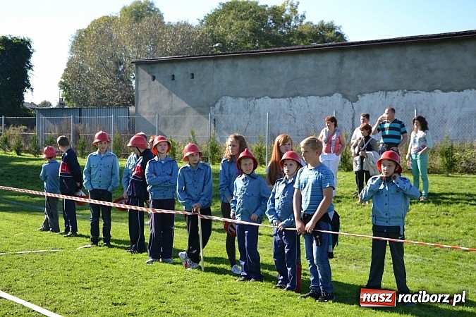 Zdjęcie w galerii na portalu naszraciborz.pl: Zawody sportowo-pożarnicze gminy Krzyżanowice. Hat-trick Roszkowa.  wiadomości z regionu