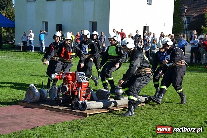 Zdjęcie w galerii na portalu naszraciborz.pl: Zawody sportowo-pożarnicze gminy Krzyżanowice. Hat-trick Roszkowa.  wiadomości z regionu