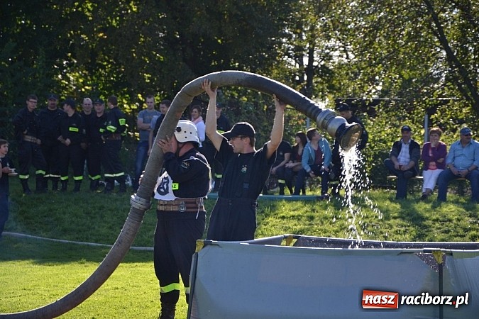 Zdjęcie w galerii na portalu naszraciborz.pl: Zawody sportowo-pożarnicze gminy Krzyżanowice. Hat-trick Roszkowa.  wiadomości z regionu
