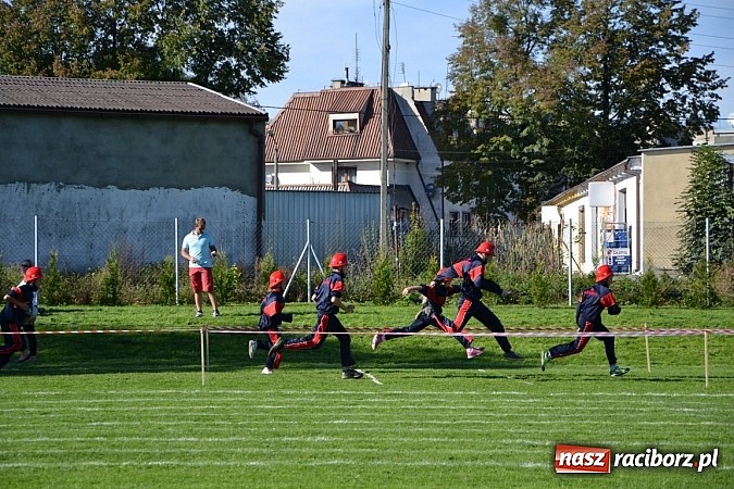 Zdjęcie w galerii na portalu naszraciborz.pl: Zawody sportowo-pożarnicze gminy Krzyżanowice. Hat-trick Roszkowa.  wiadomości z regionu