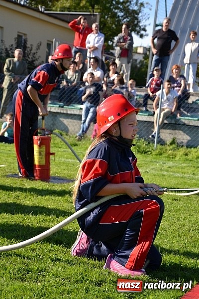 Zdjęcie w galerii na portalu naszraciborz.pl: Zawody sportowo-pożarnicze gminy Krzyżanowice. Hat-trick Roszkowa.  wiadomości z regionu