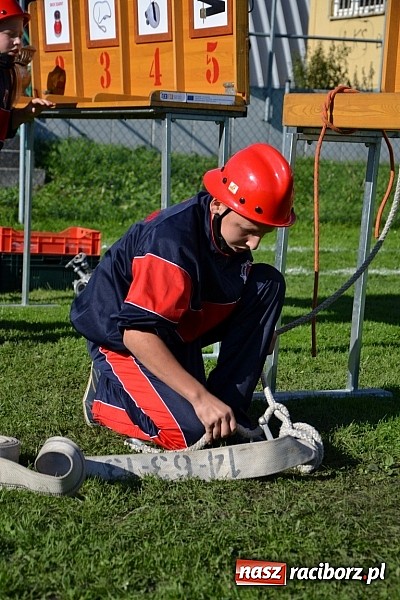 Zdjęcie w galerii na portalu naszraciborz.pl: Zawody sportowo-pożarnicze gminy Krzyżanowice. Hat-trick Roszkowa.  wiadomości z regionu