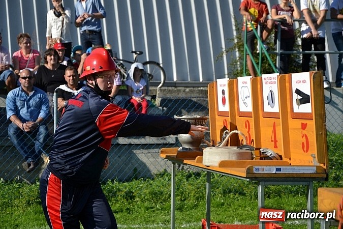 Zdjęcie w galerii na portalu naszraciborz.pl: Zawody sportowo-pożarnicze gminy Krzyżanowice. Hat-trick Roszkowa.  wiadomości z regionu