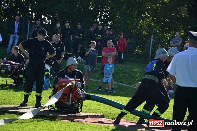 Zdjęcie w galerii na portalu naszraciborz.pl: Zawody sportowo-pożarnicze gminy Krzyżanowice. Hat-trick Roszkowa.  wiadomości z regionu