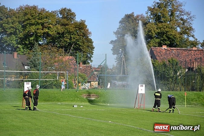 Zdjęcie w galerii na portalu naszraciborz.pl: Zawody sportowo-pożarnicze gminy Krzyżanowice. Hat-trick Roszkowa.  wiadomości z regionu