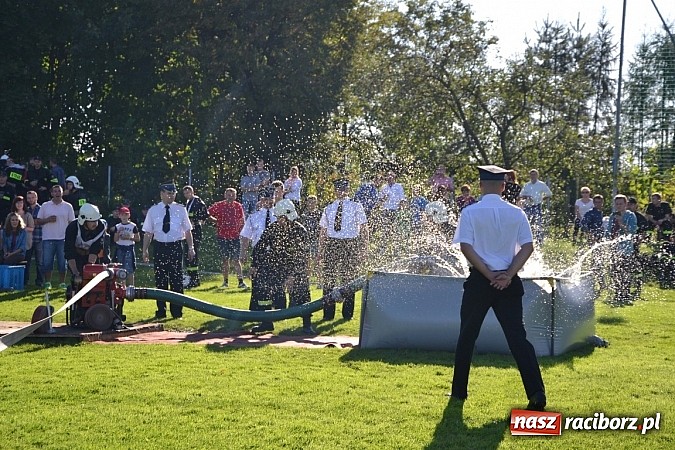 Zdjęcie w galerii na portalu naszraciborz.pl: Zawody sportowo-pożarnicze gminy Krzyżanowice. Hat-trick Roszkowa.  wiadomości z regionu