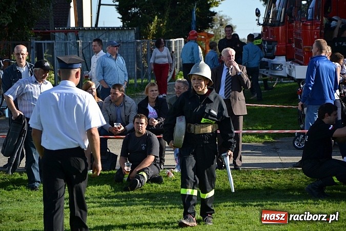Zdjęcie w galerii na portalu naszraciborz.pl: Zawody sportowo-pożarnicze gminy Krzyżanowice. Hat-trick Roszkowa.  wiadomości z regionu