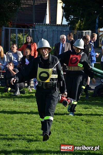 Zdjęcie w galerii na portalu naszraciborz.pl: Zawody sportowo-pożarnicze gminy Krzyżanowice. Hat-trick Roszkowa.  wiadomości z regionu