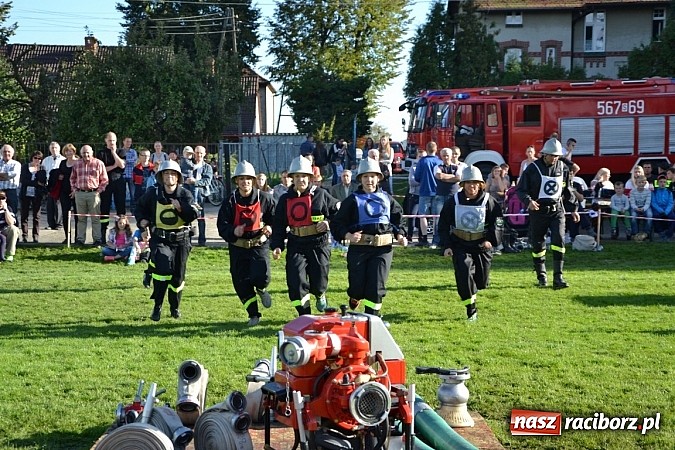 Zdjęcie w galerii na portalu naszraciborz.pl: Zawody sportowo-pożarnicze gminy Krzyżanowice. Hat-trick Roszkowa.  wiadomości z regionu