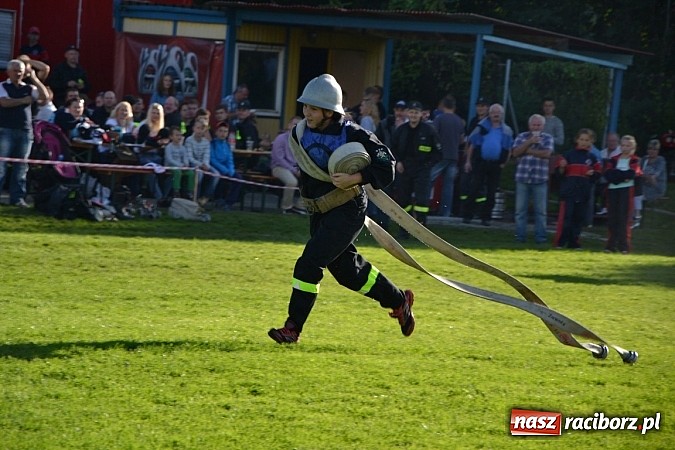 Zdjęcie w galerii na portalu naszraciborz.pl: Zawody sportowo-pożarnicze gminy Krzyżanowice. Hat-trick Roszkowa.  wiadomości z regionu