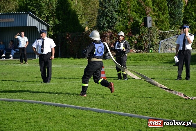 Zdjęcie w galerii na portalu naszraciborz.pl: Zawody sportowo-pożarnicze gminy Krzyżanowice. Hat-trick Roszkowa.  wiadomości z regionu