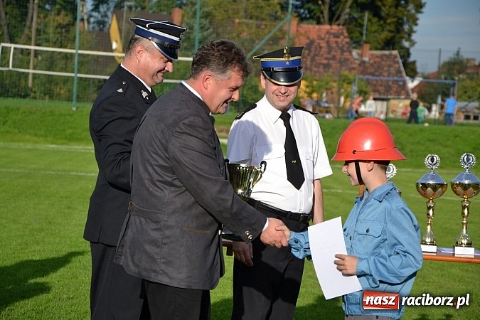 Zdjęcie w galerii na portalu naszraciborz.pl: Zawody sportowo-pożarnicze gminy Krzyżanowice. Hat-trick Roszkowa.  wiadomości z regionu