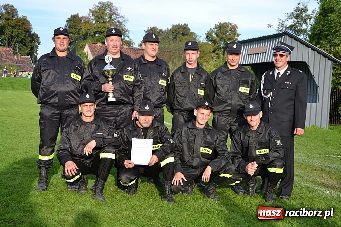 Zdjęcie w galerii na portalu naszraciborz.pl: Zawody sportowo-pożarnicze gminy Krzyżanowice. Hat-trick Roszkowa.  wiadomości z regionu