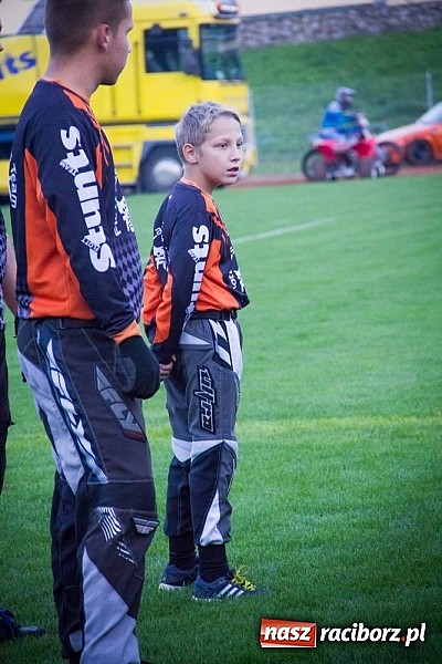 Zdjęcie w galerii na portalu naszraciborz.pl: Niesamowite kaskaderskie show Flott Stunts Team  wiadomości z regionu