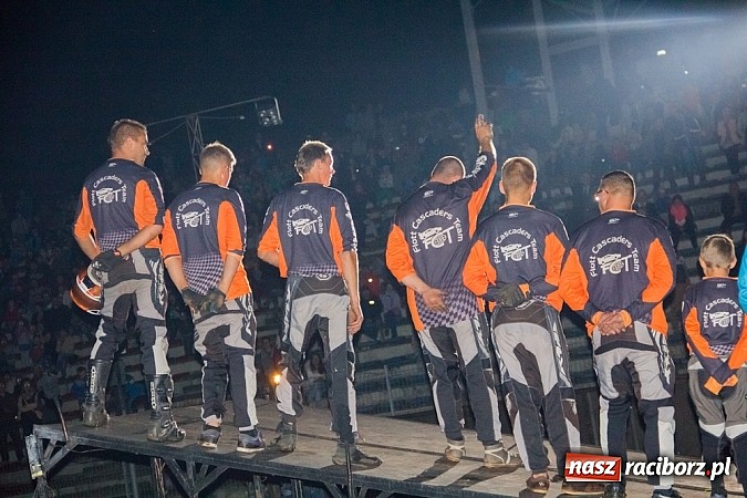 Zdjęcie w galerii na portalu naszraciborz.pl: Niesamowite kaskaderskie show Flott Stunts Team  wiadomości z regionu