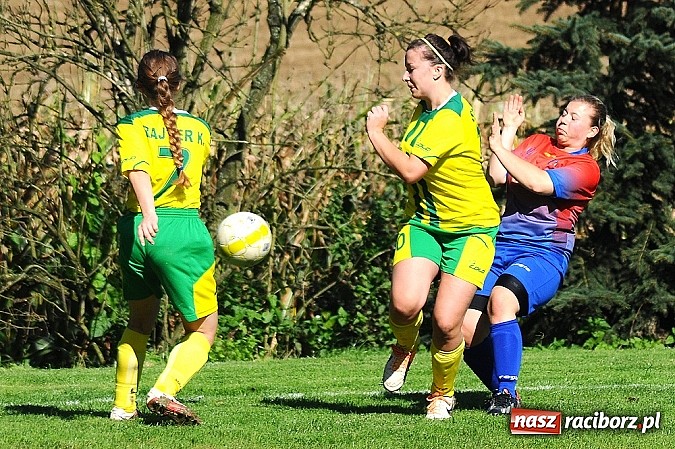 Zdjęcie w galerii na portalu naszraciborz.pl: Dziewczyny z Gamowa nie dały rady wodzisławiankom wiadomości z regionu