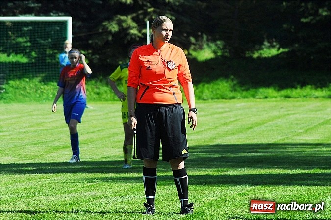 Zdjęcie w galerii na portalu naszraciborz.pl: Dziewczyny z Gamowa nie dały rady wodzisławiankom wiadomości z regionu