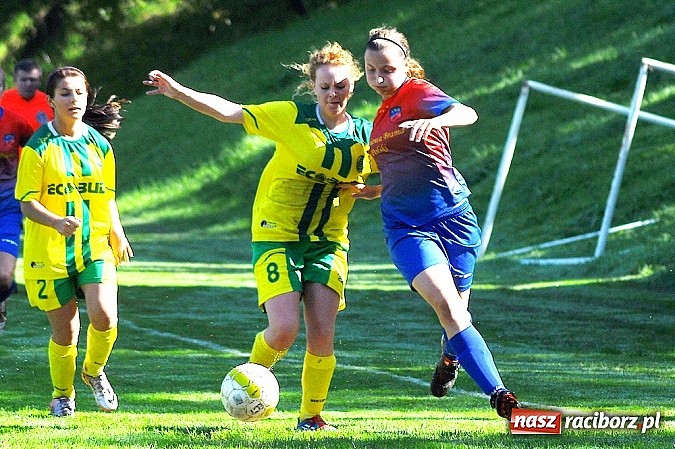 Zdjęcie w galerii na portalu naszraciborz.pl: Dziewczyny z Gamowa nie dały rady wodzisławiankom wiadomości z regionu