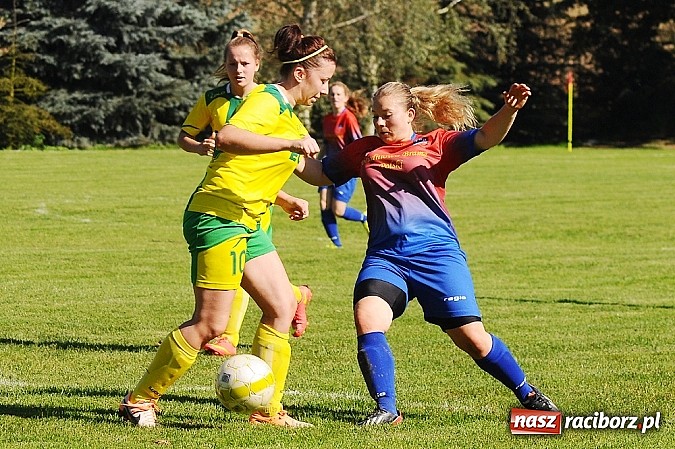 Zdjęcie w galerii na portalu naszraciborz.pl: Dziewczyny z Gamowa nie dały rady wodzisławiankom wiadomości z regionu