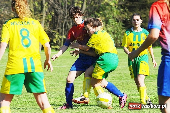 Zdjęcie w galerii na portalu naszraciborz.pl: Dziewczyny z Gamowa nie dały rady wodzisławiankom wiadomości z regionu