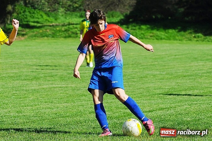 Zdjęcie w galerii na portalu naszraciborz.pl: Dziewczyny z Gamowa nie dały rady wodzisławiankom wiadomości z regionu