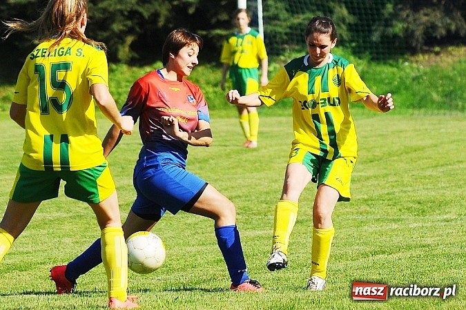Zdjęcie w galerii na portalu naszraciborz.pl: Dziewczyny z Gamowa nie dały rady wodzisławiankom wiadomości z regionu