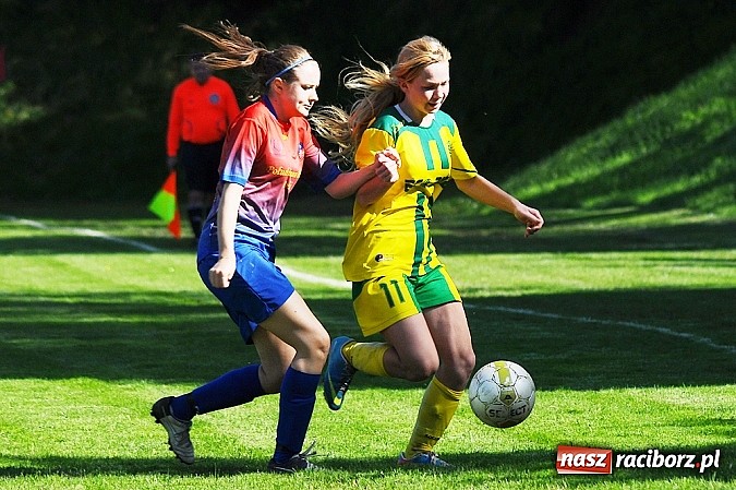 Zdjęcie w galerii na portalu naszraciborz.pl: Dziewczyny z Gamowa nie dały rady wodzisławiankom wiadomości z regionu