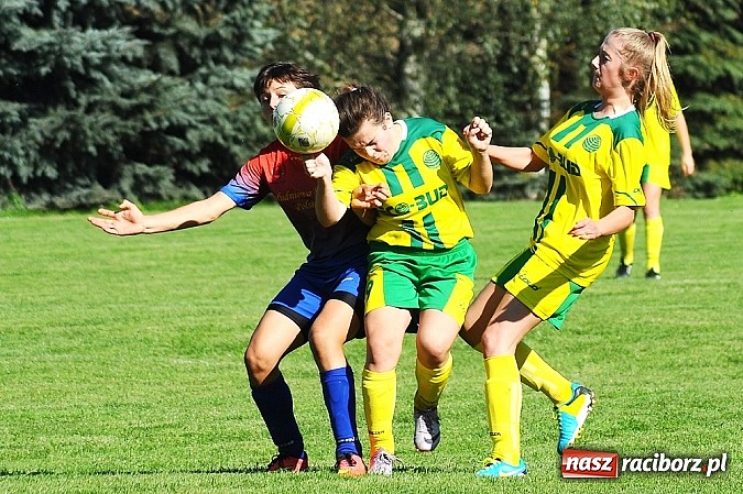 Zdjęcie w galerii na portalu naszraciborz.pl: Dziewczyny z Gamowa nie dały rady wodzisławiankom wiadomości z regionu