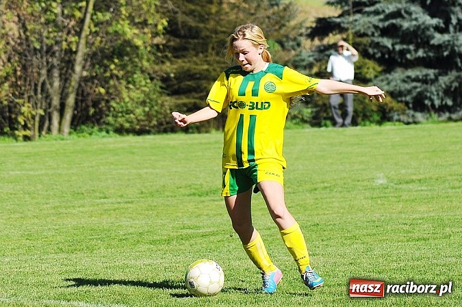 Zdjęcie w galerii na portalu naszraciborz.pl: Dziewczyny z Gamowa nie dały rady wodzisławiankom wiadomości z regionu