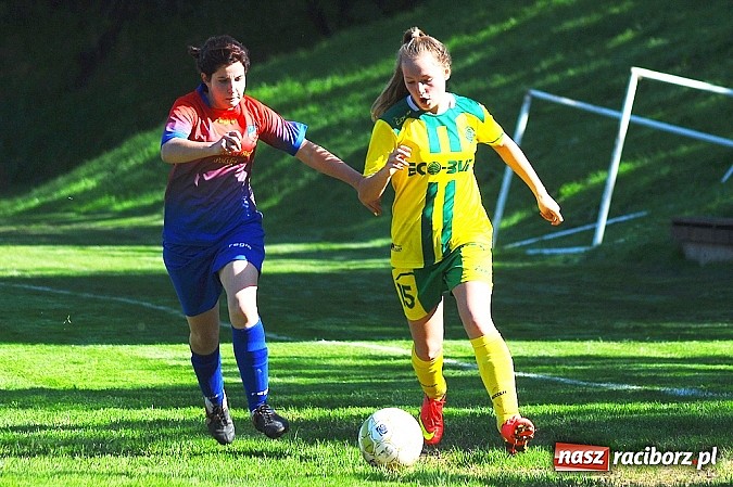 Zdjęcie w galerii na portalu naszraciborz.pl: Dziewczyny z Gamowa nie dały rady wodzisławiankom wiadomości z regionu