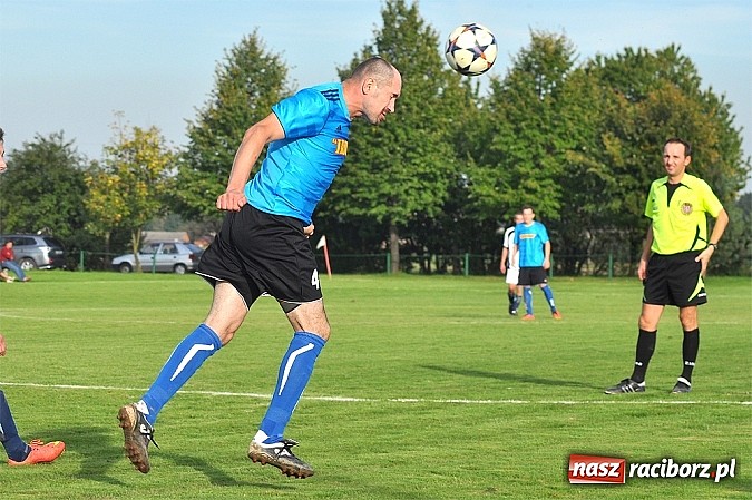 Zdjęcie w galerii na portalu naszraciborz.pl: A klasa: Zameczek obronił trzy punkty wiadomości z regionu