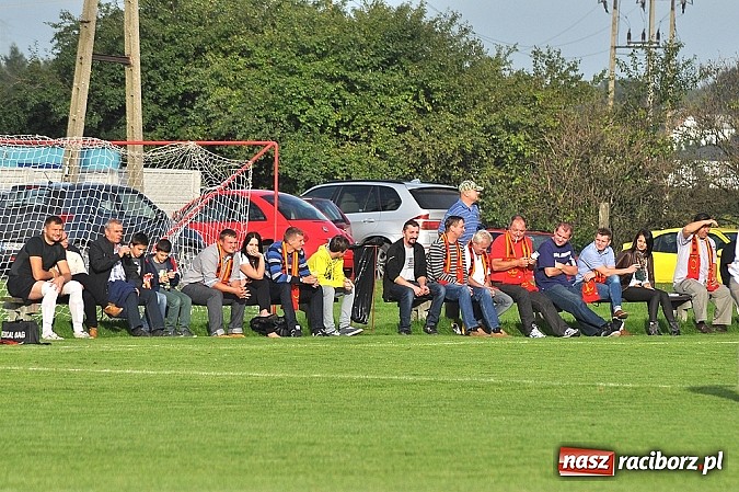 Zdjęcie w galerii na portalu naszraciborz.pl: A klasa: Zameczek obronił trzy punkty wiadomości z regionu