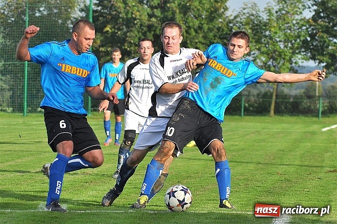 Zdjęcie w galerii na portalu naszraciborz.pl: A klasa: Zameczek obronił trzy punkty wiadomości z regionu